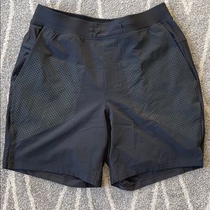 Lululemon x Barry’s — Shorts